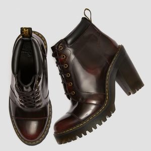 Dr Martens Averil Cherry Red